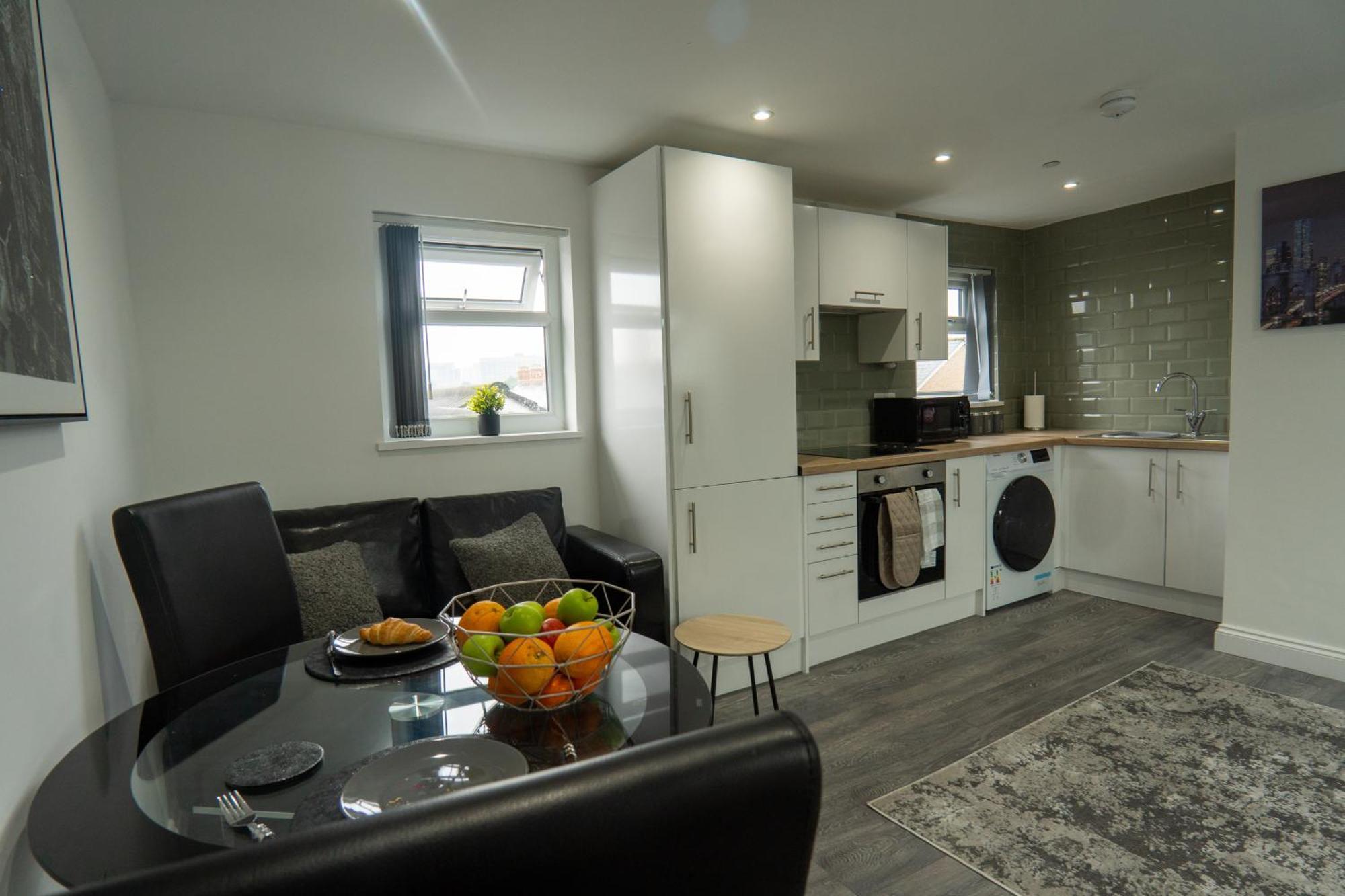 Modern Apartments Near Cardiff City Centre Extérieur photo