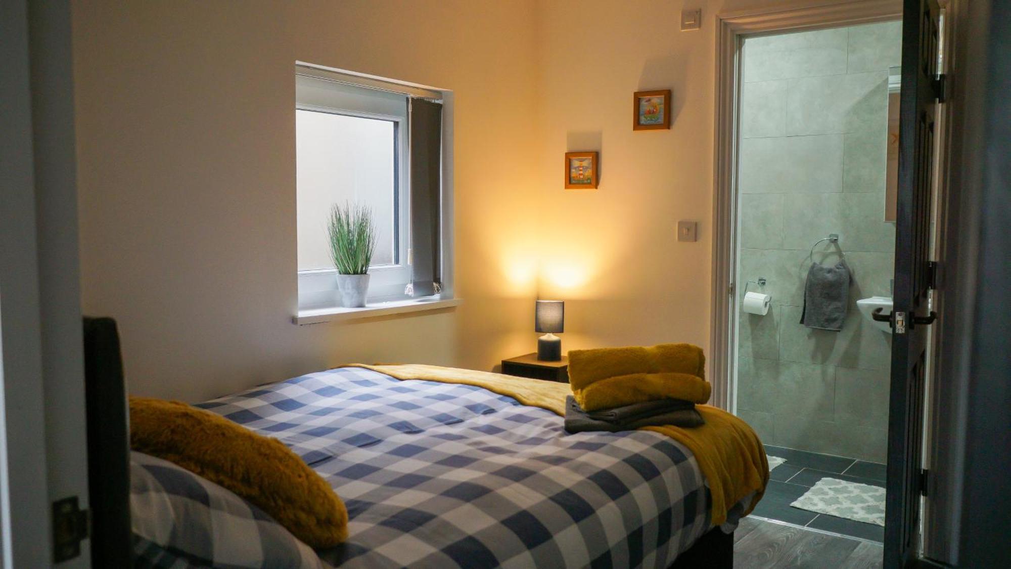 Modern Apartments Near Cardiff City Centre Extérieur photo