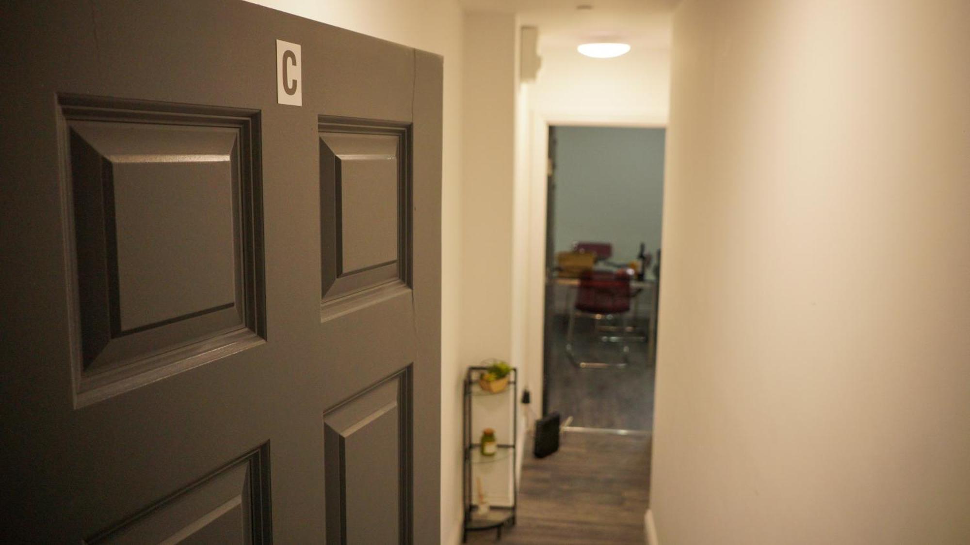 Modern Apartments Near Cardiff City Centre Extérieur photo
