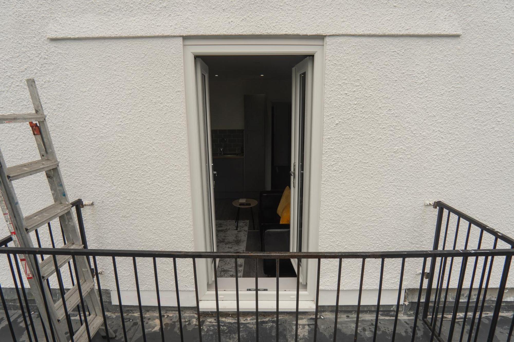 Modern Apartments Near Cardiff City Centre Extérieur photo